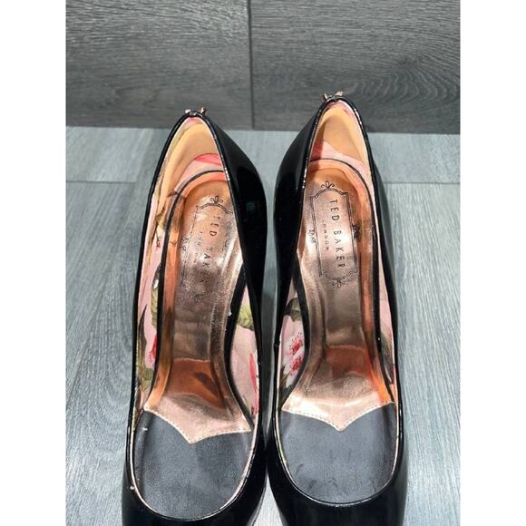 Ted Baker Patent Leather Pumps shoes Sz 38.5 black w/details S000111 - Picture 3 of 12